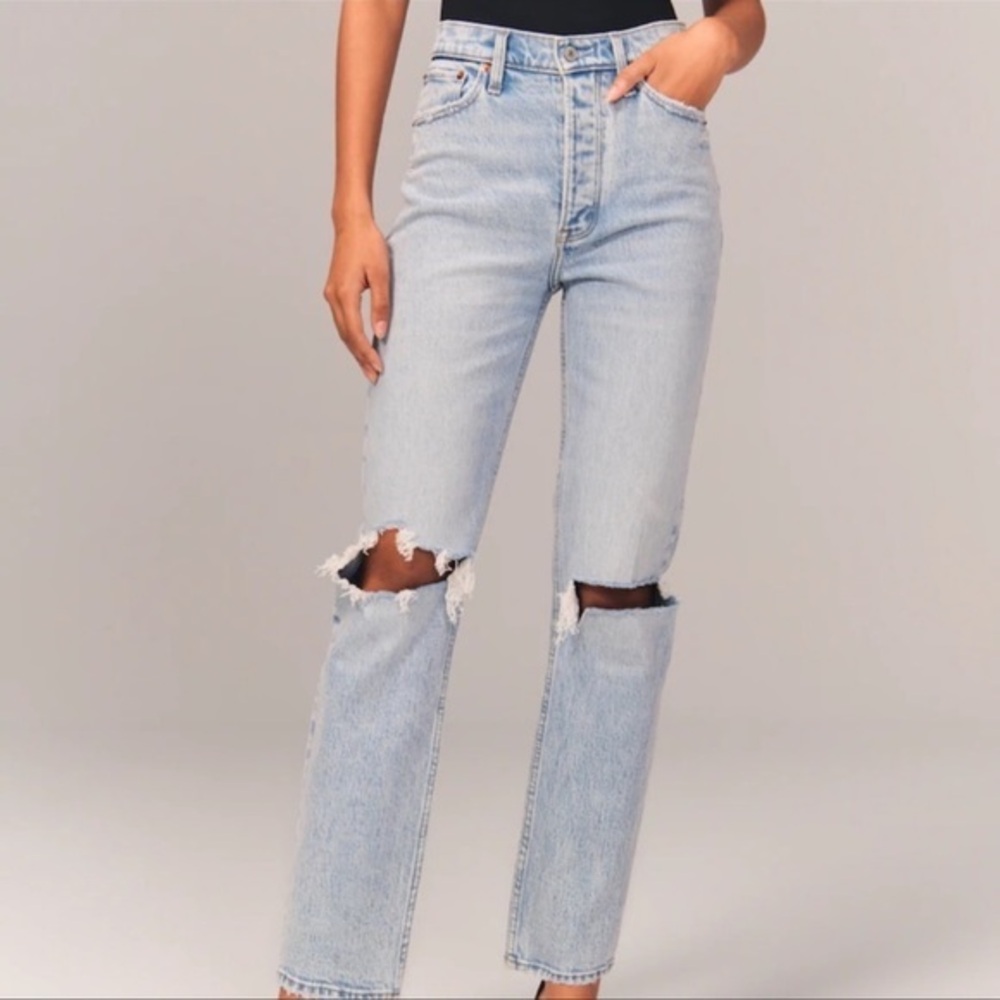 Abercrombie and Fitch Vintage Stretch High Rise Dad Jean “27 Short”